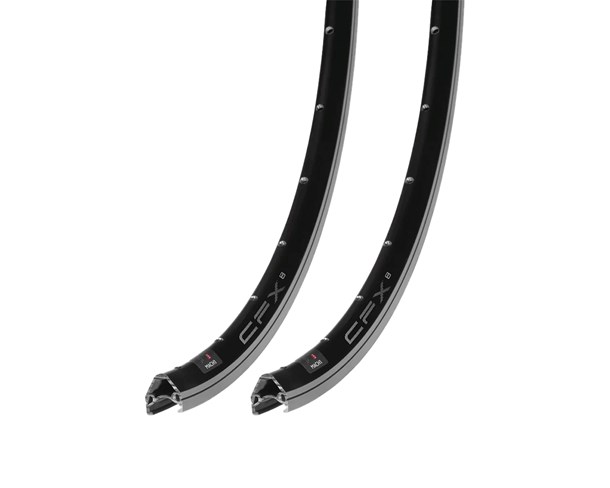 Obruč 28" Mach1 CFX 700C black 32h